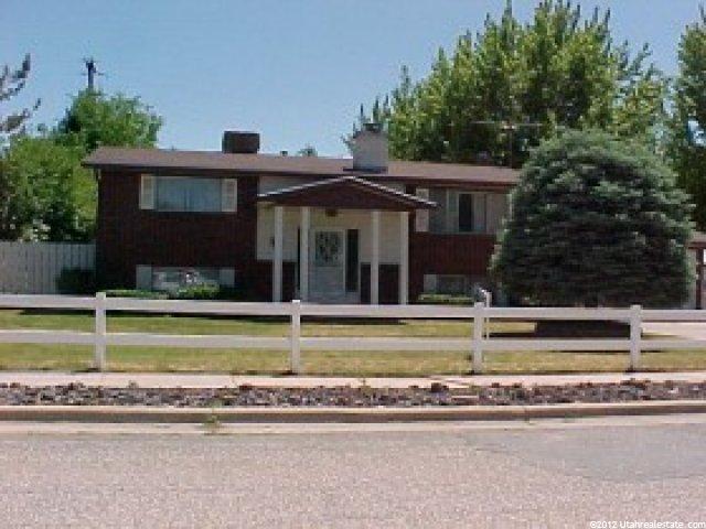 2005 W 4225 S, Roy, UT 84067 — photo 2