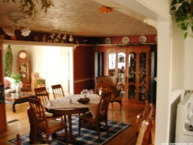 4409 S 2300 E, Holladay, UT 84121 — photo 2