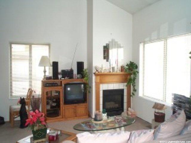 9151 Jefferson Pl, Sandy, UT 84070 — photo 3