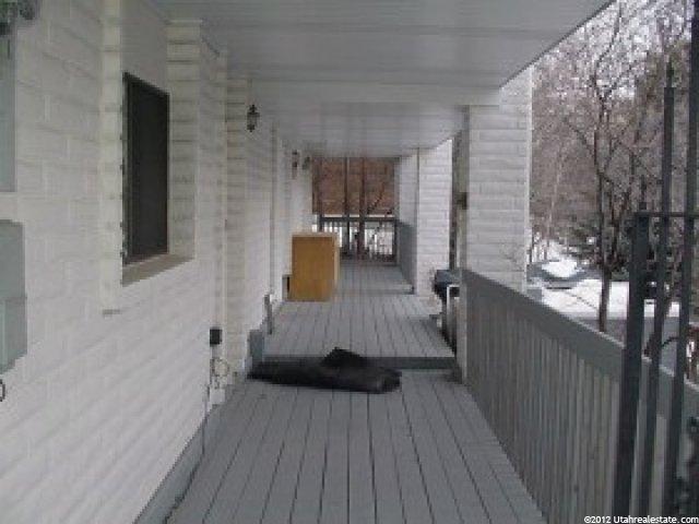 20 Lone Holw, Sandy, UT 84092 — photo 2