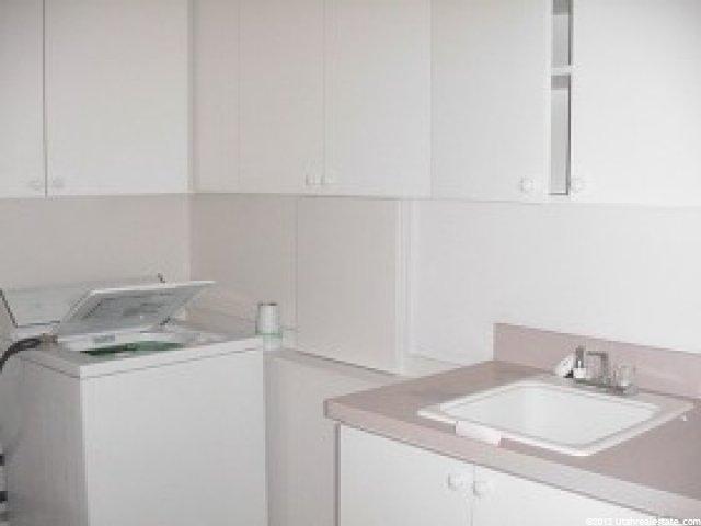 20 Lone Holw, Sandy, UT 84092 — photo 7