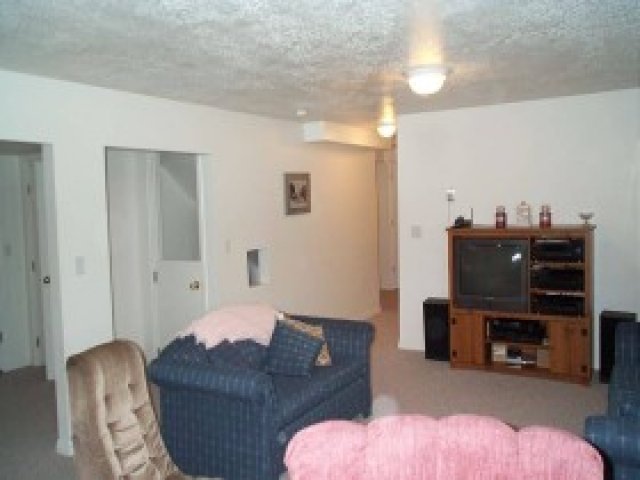557 N 230 E, Smithfield, UT 84335 — photo 6