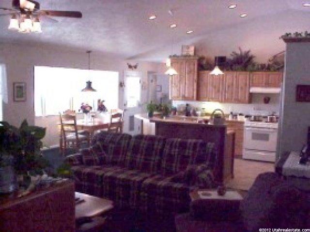 292 Wild Willow Dr, Francis, UT 84036 — photo 3