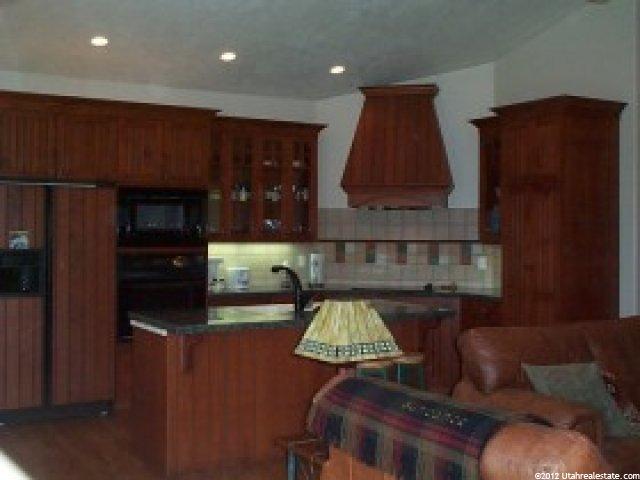 3209 Lantern Hill Ct, Sandy, UT 84093 — photo 3