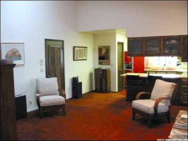 4875 Knollwood Dr, Ogden, UT 84403 — photo 2