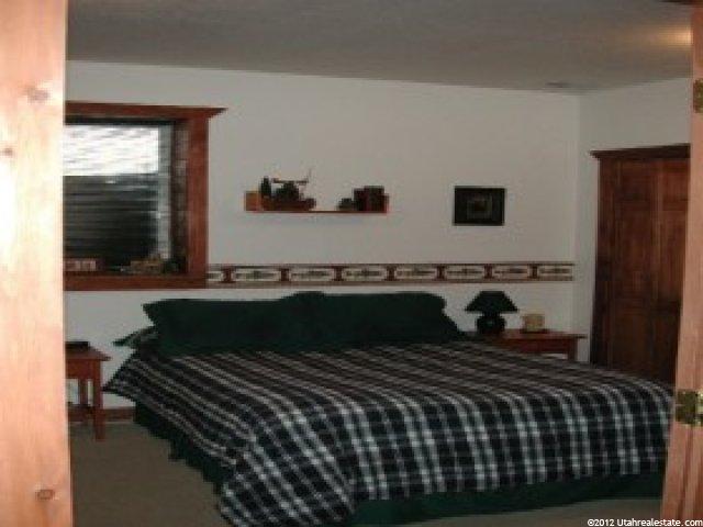 302 Ashley Dr, Oakley, UT 84055 — photo 4