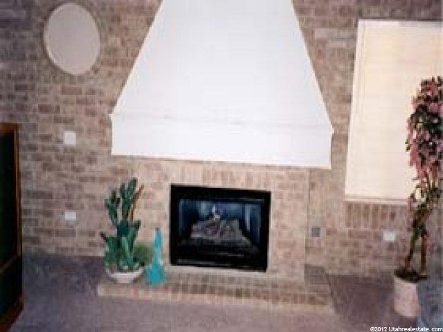 626 Jim Bridger Dr, Centerville, UT 84014 — photo 4