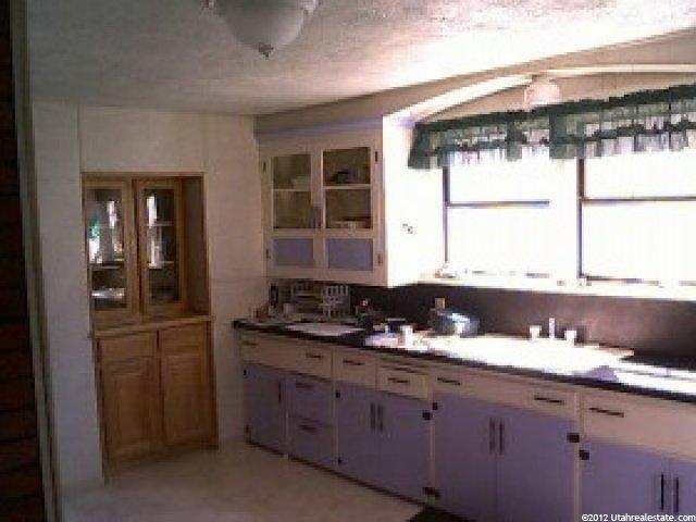 437 S 100 E, Manti, UT 84642 — photo 3