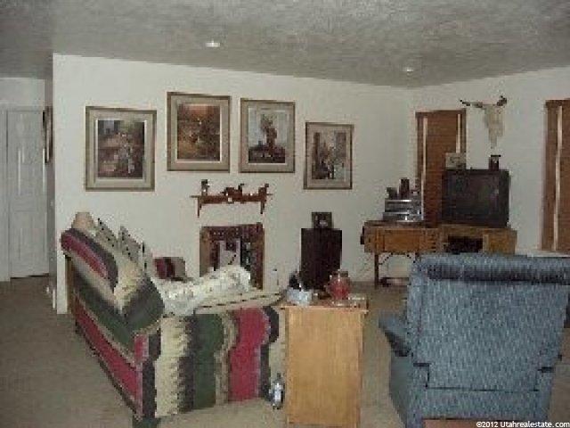 2069 N 750 W, Clinton, UT 84015 — photo 2