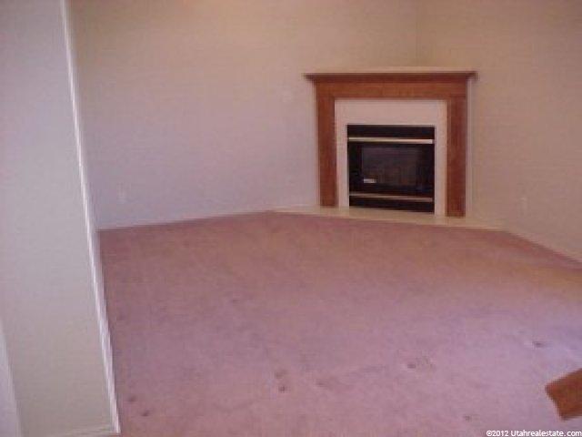 462 W 2300 N, Harrisville, UT 84414 — photo 3