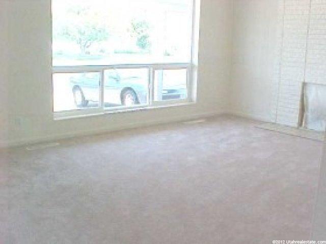 2075 W 5600 S, Roy, UT 84067 — photo 7