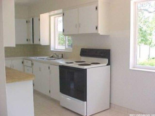 2075 W 5600 S, Roy, UT 84067 — photo 8