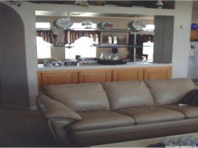 691 W 2175 N, Layton, UT 84041 — photo 2