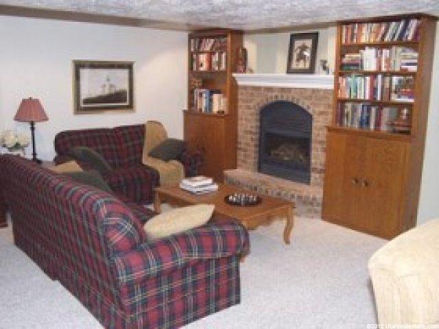 1073 Pineridge Rd, Sandy, UT 84094 — photo 6