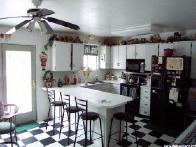 8735 Aspen Way, Sandy, UT 84093 — photo 3