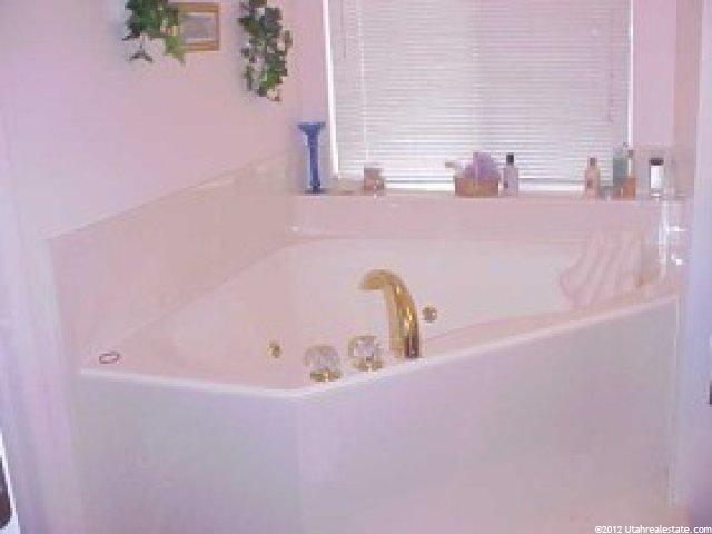 1360 E 150 N, Pleasant Grove, UT 84062 — photo 4