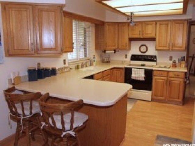 5778 Ayrshire Dr, Murray, UT 84107 — photo 5