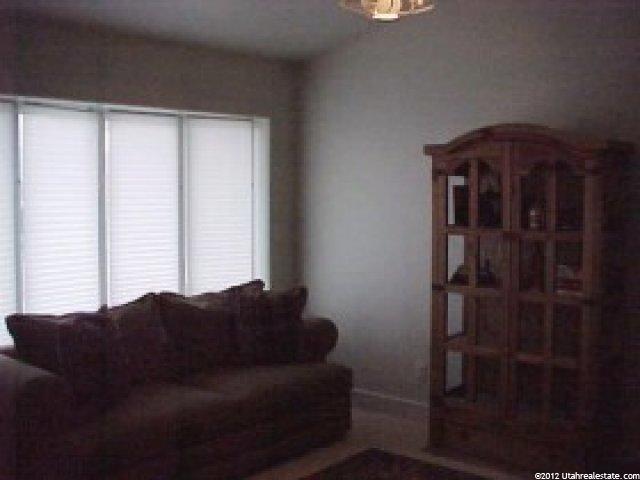 1039 W 370 N, Hyrum, UT 84319 — photo 5