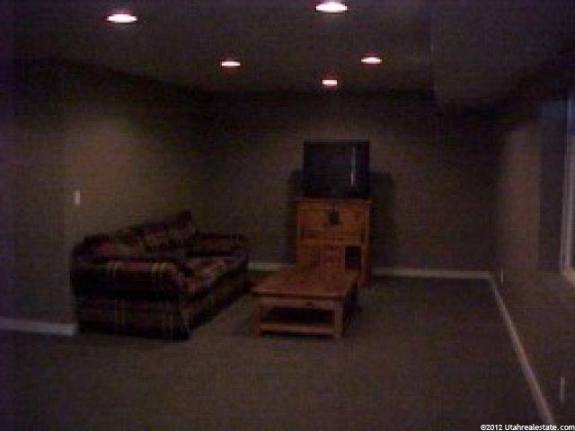 1039 W 370 N, Hyrum, UT 84319 — photo 6