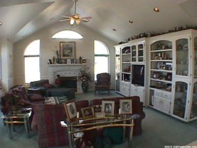 674 N 200 E, Kaysville, UT 84037 — photo 4