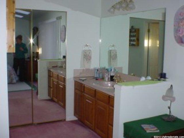 1534 W Pleasant View Dr, Pleasant View, UT 84414 — photo 6
