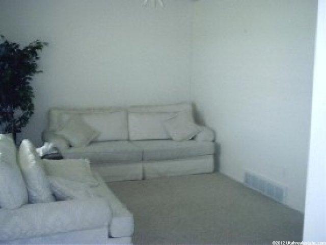 863 W 1875 N, Clinton, UT 84015 — photo 4
