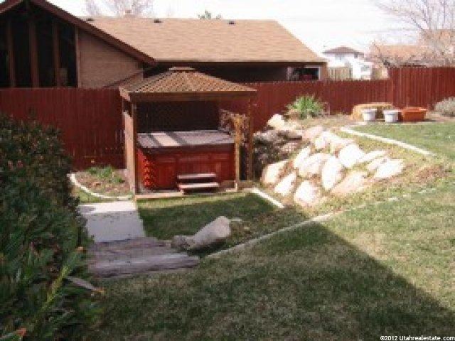 9913 Falconhurst Dr, Sandy, UT 84092 — photo 6