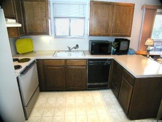 9171 Cherbourg Pl, Sandy, UT 84093 — photo 4