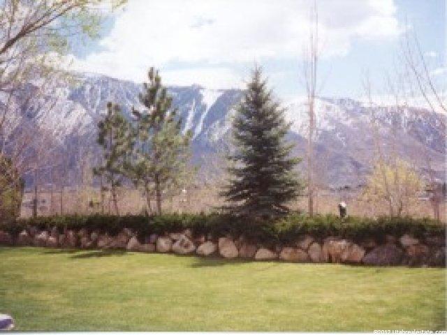 1764 Edgecliff Dr, Sandy, UT 84092 — photo 2