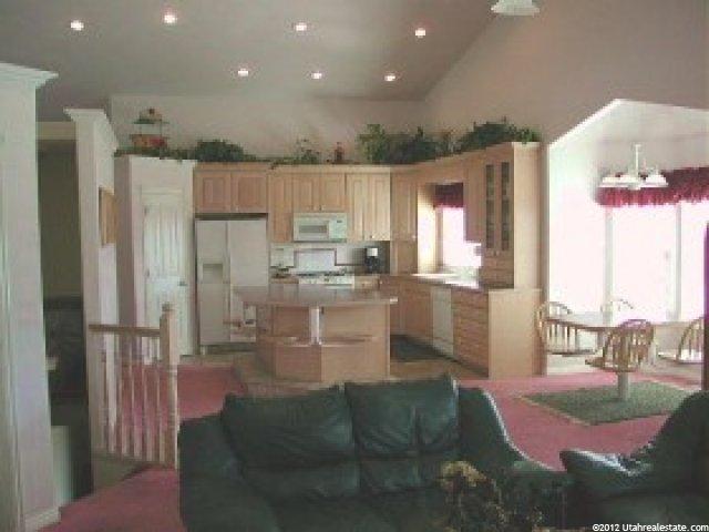 4087 N Wolf Ridge Cir, Eden, UT 84310 — photo 2