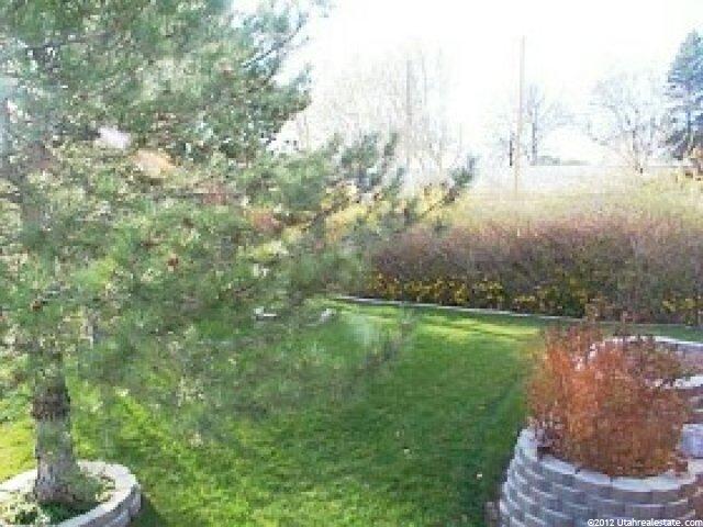 1043 Mountain Rd, Ogden, UT 84404 — photo 2