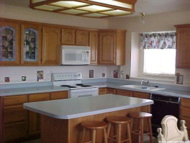 851 E 400 S, Smithfield, UT 84335 — photo 4