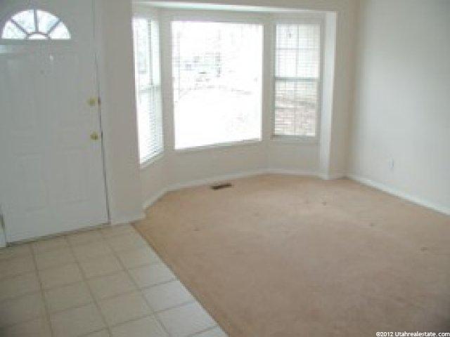 7535 Woods Ln, Midvale, UT 84047 — photo 2