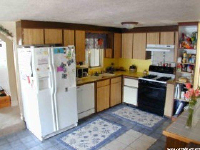 9408 Turnpike Ln, Sandy, UT 84070 — photo 3