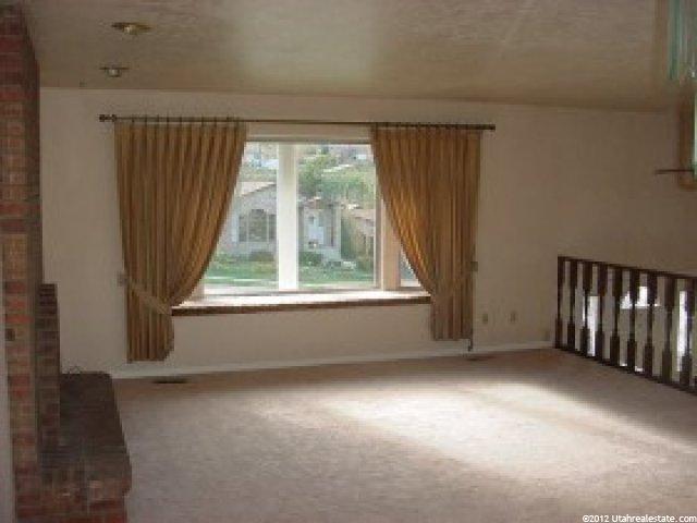 2563 N 2600 E, Layton, UT 84040 — photo 4