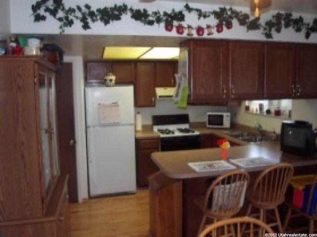 5862 S 2900 W, Roy, UT 84067 — photo 2