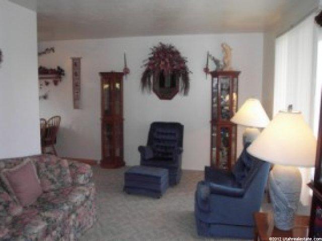 5862 S 2900 W, Roy, UT 84067 — photo 4