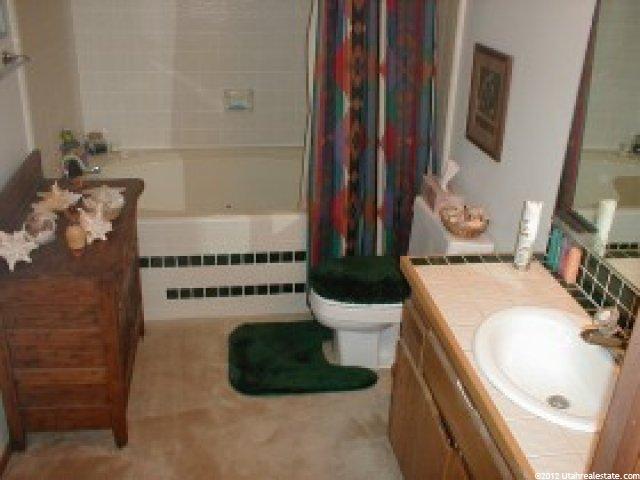 6008 Roanoke Dr, Murray, UT 84123 — photo 7