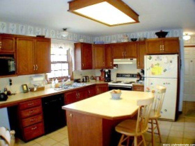 1325 E 100 S, Logan, UT 84321 — photo 5