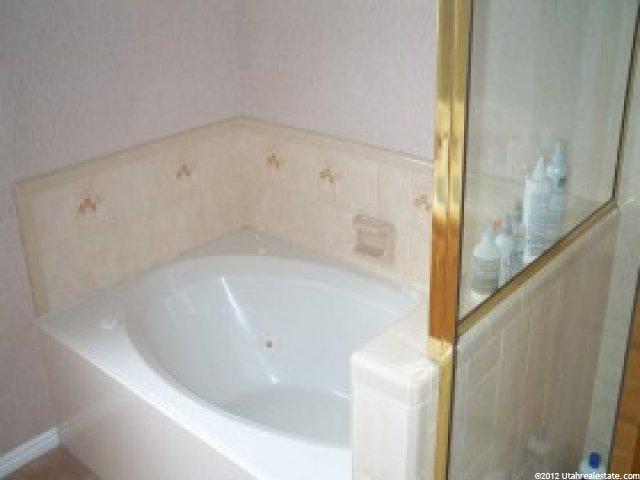 3061 Ksel Dr, Sandy, UT 84092 — photo 3