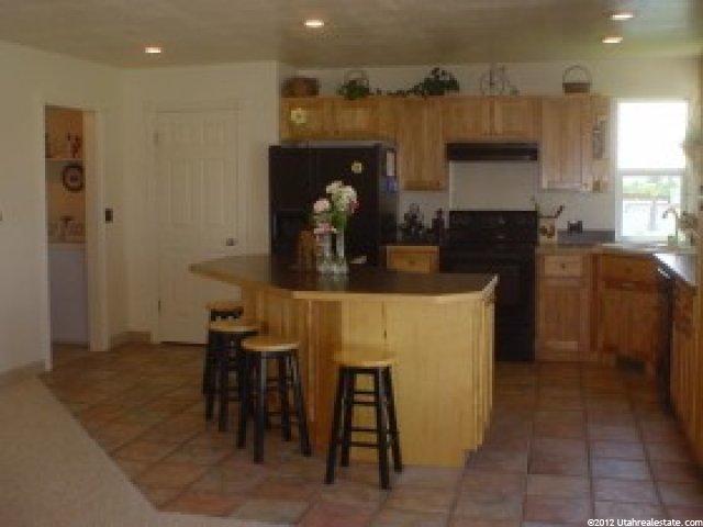 1240 S 2675 W, Syracuse, UT 84075 — photo 4