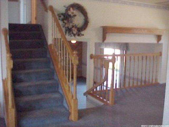 8917 Greenwich Ln, Sandy, UT 84093 — photo 3