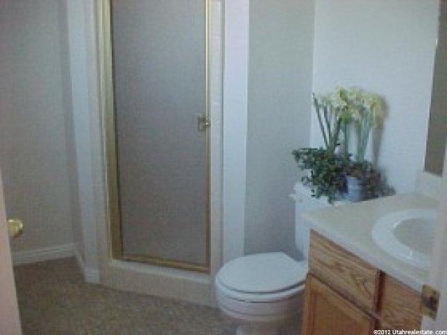 8917 Greenwich Ln, Sandy, UT 84093 — photo 6