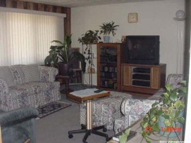 54 S 200 E, Hyde Park, UT 84318 — photo 3