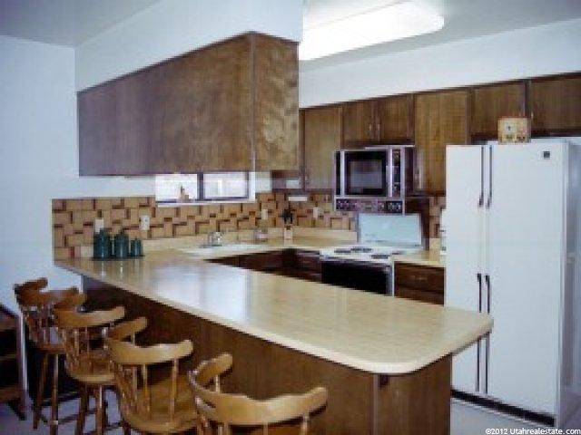 9929 S 2240 E, Sandy, UT 84092 — photo 3