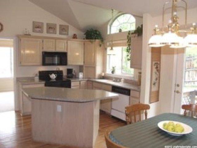 11675 Brisbane Dr, Sandy, UT 84094 — photo 6