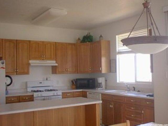 15051 Round Tree Ln, Draper, UT 84020 — photo 4