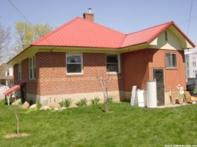 115 W Main St, Hyrum, UT 84319 — photo 2