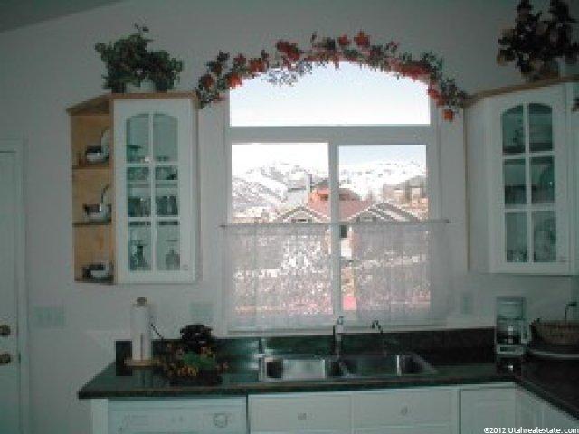 3933 Tanglewood Ct, Eden, UT 84310 — photo 4