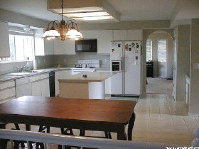 9213 Stone View Cv, Sandy, UT 84093 — photo 5